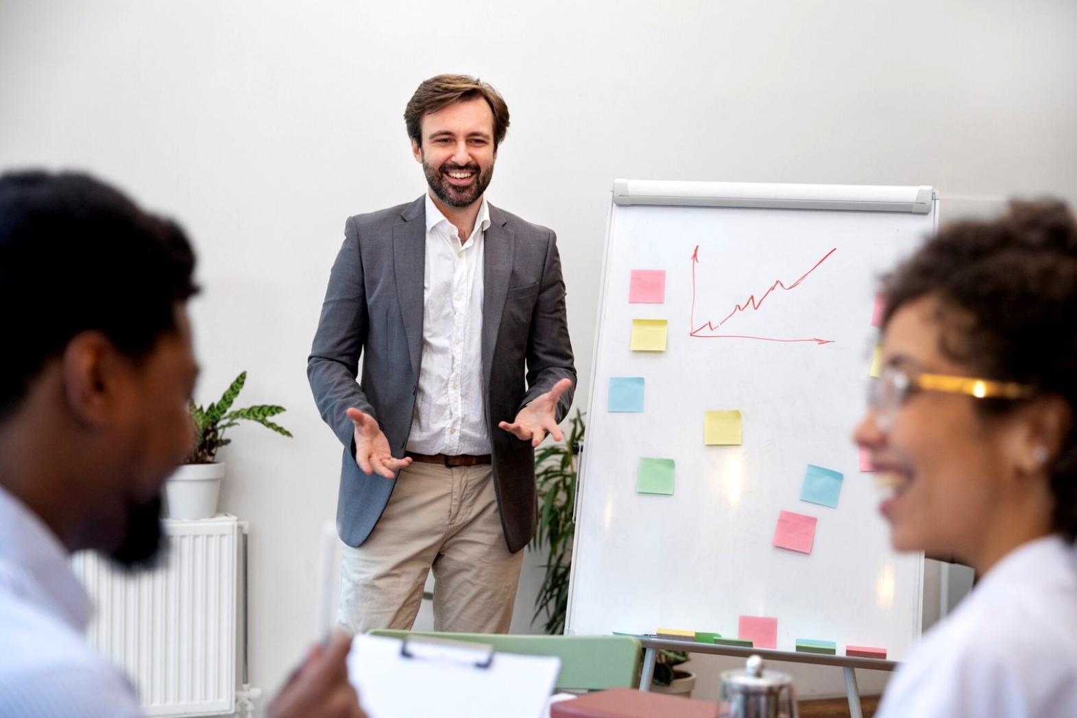 Засновниця компанії працює над першими ескізами системи